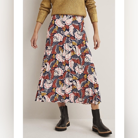 Boden Dresses & Skirts - Boden Pleated Floral Midi Skirt Size 16/18